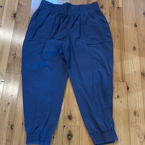 CALIA by Carrie Underwood Blue Joggers size L front and back pockets zipped legs